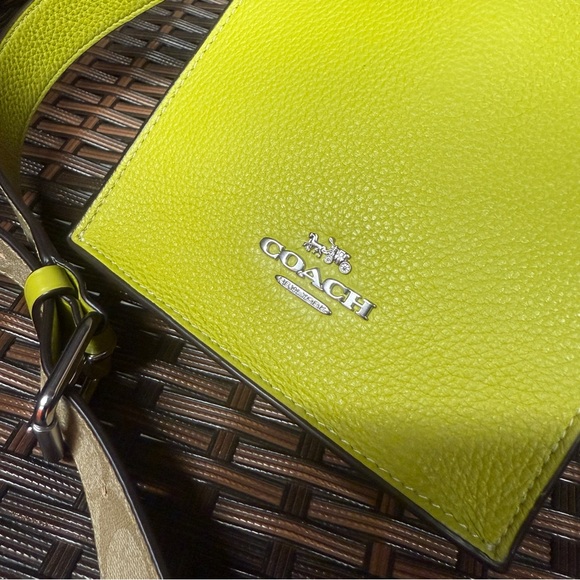 North South Mini Tote With Signature Canvas coach cj501 - Picture 8 of 8